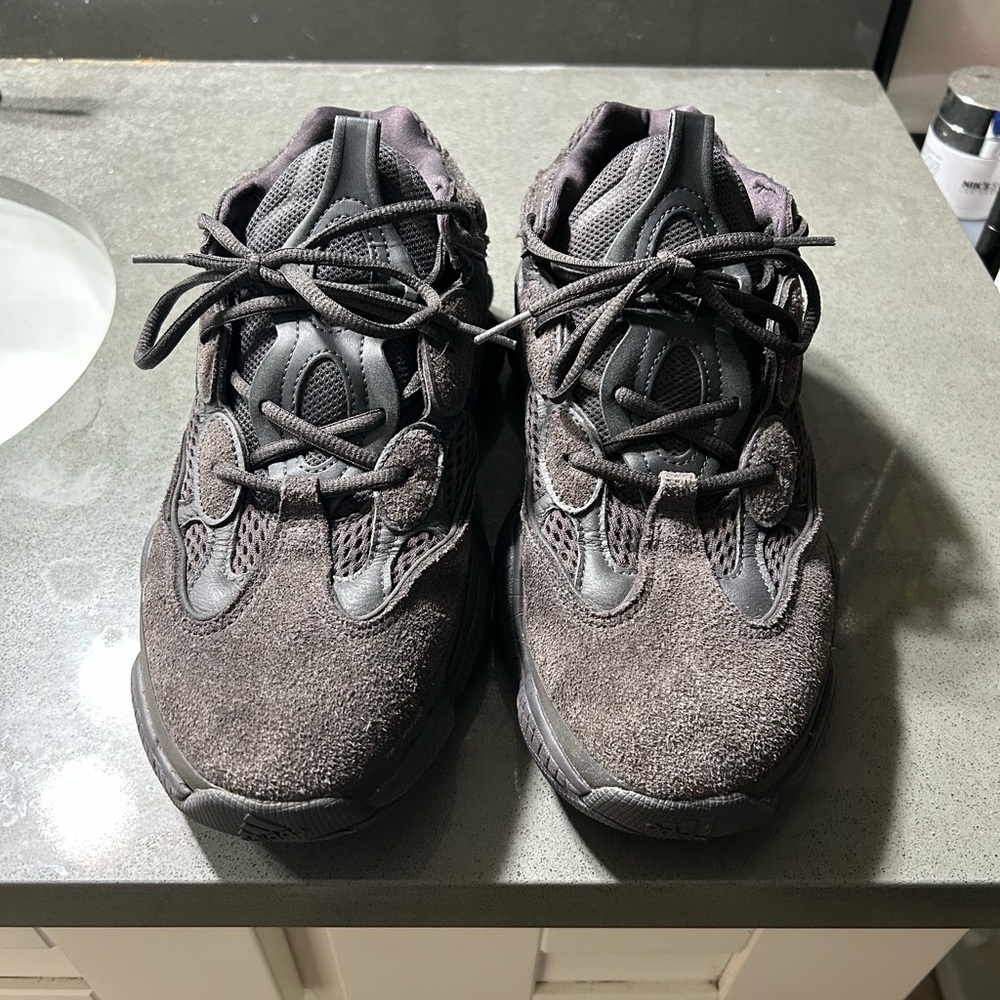 Yeezy 500 utility black